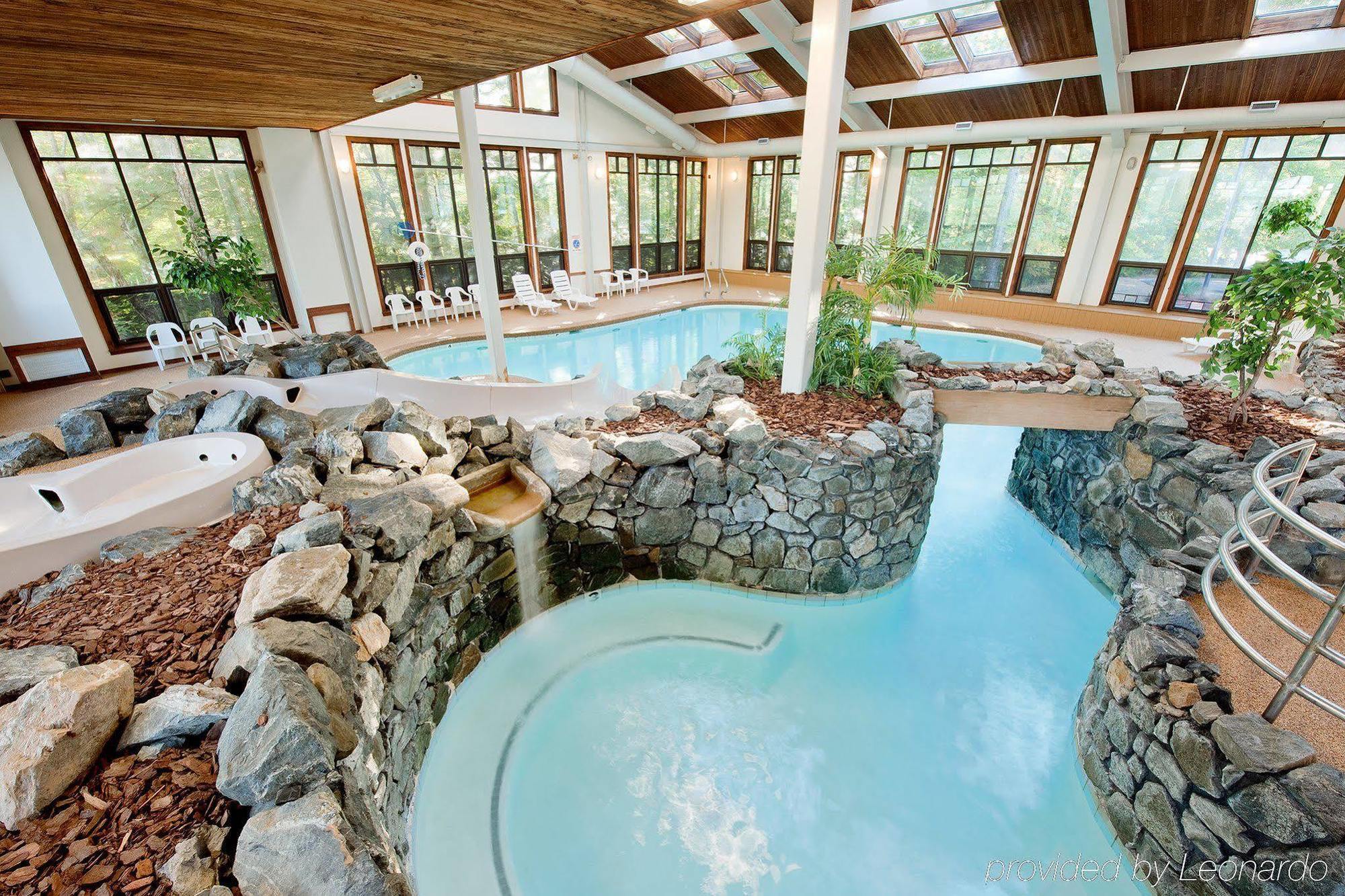 The Summit Resort Weirs Beach Facilidades foto
